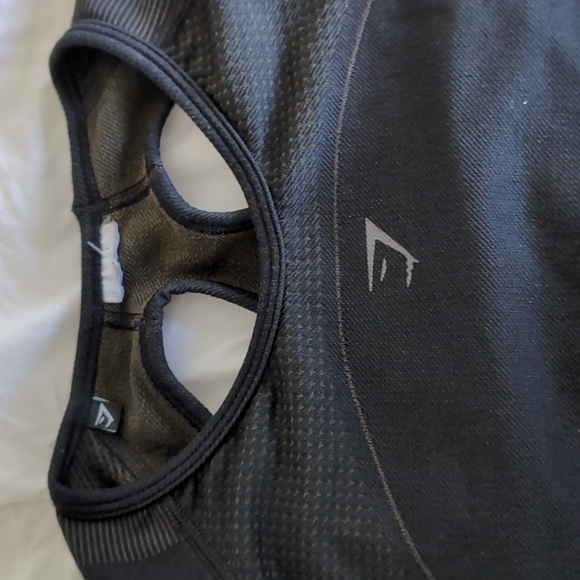 Gymshark Crop Black Workout To Size Small - Picture 3 of 3